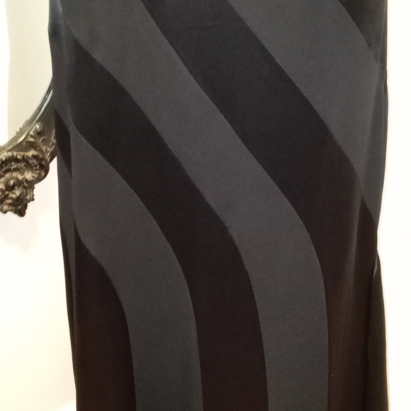 Montage Mon Cheri Black mother of bride Dress Gown Lace & bead insert NWT /B7 - Picture 8 of 13